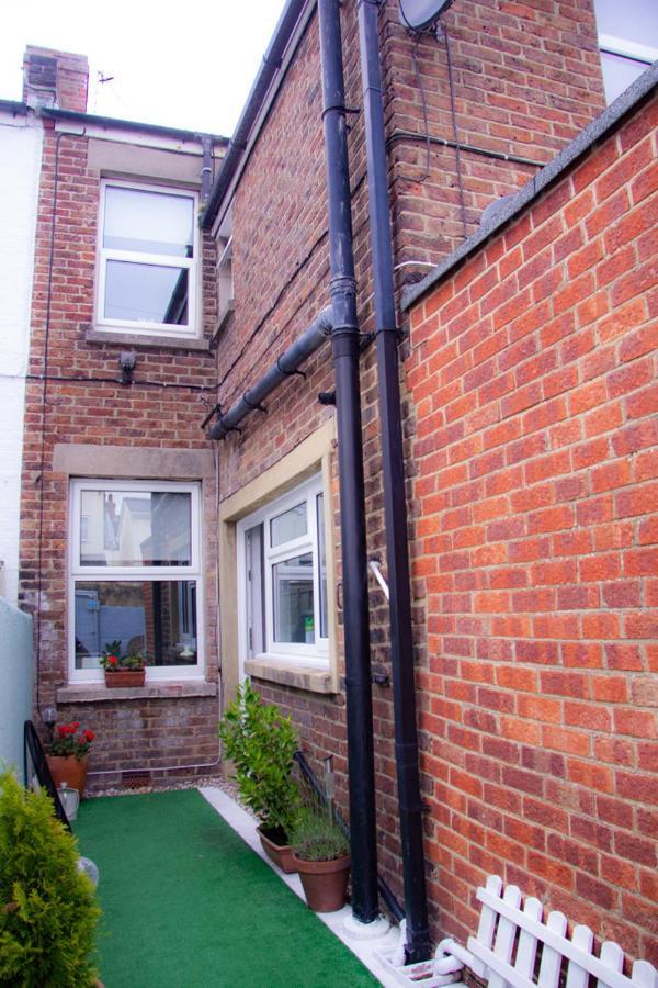 Villa Beautiful Victorian Terraced House Torneo de Torneo de Eastbourne Exterior foto